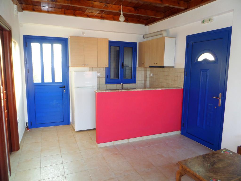 Tentes Holiday Homes Vounária Kamer foto