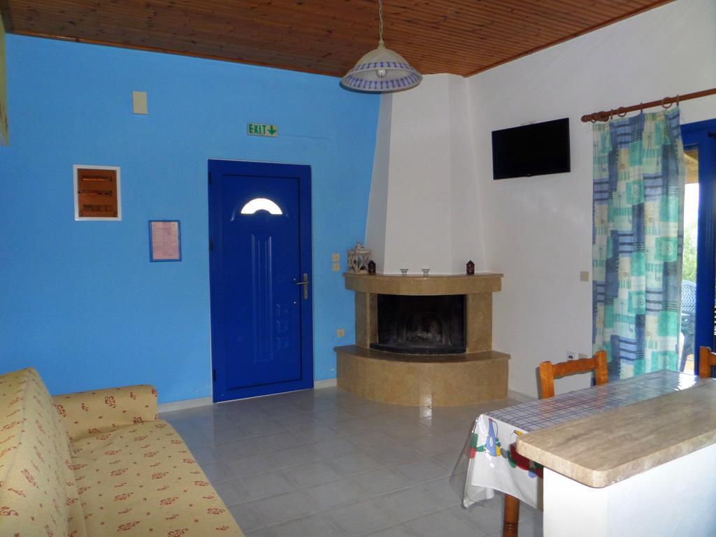 Tentes Holiday Homes Vounária Kamer foto